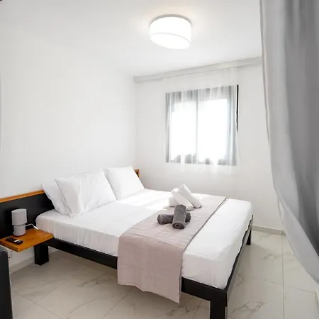 Diakopto Serenity - Studio With Jacuzzi Apartment Zachloritika