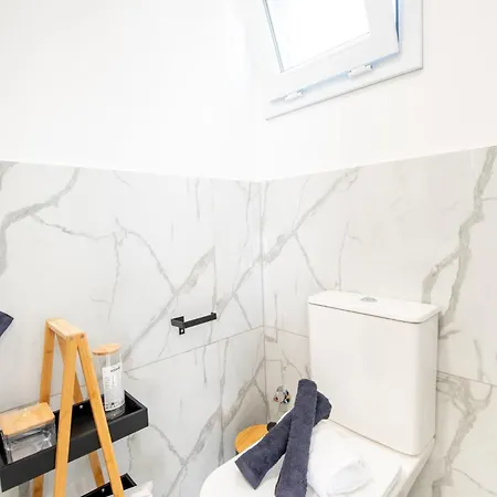 Апартаменты Diakopto Serenity - Studio With Jacuzzi Zachloritika