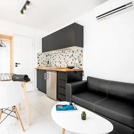 Diakopto Serenity - Studio With Jacuzzi Apartment