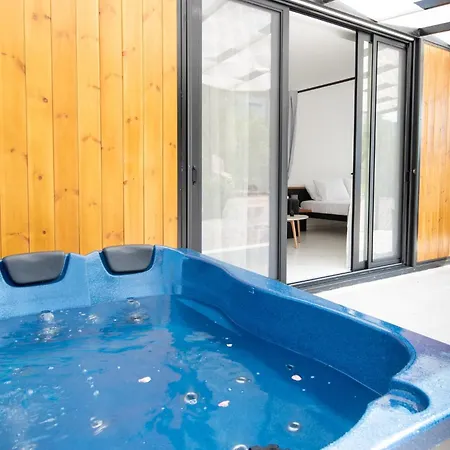 Diakopto Serenity - Studio With Jacuzzi